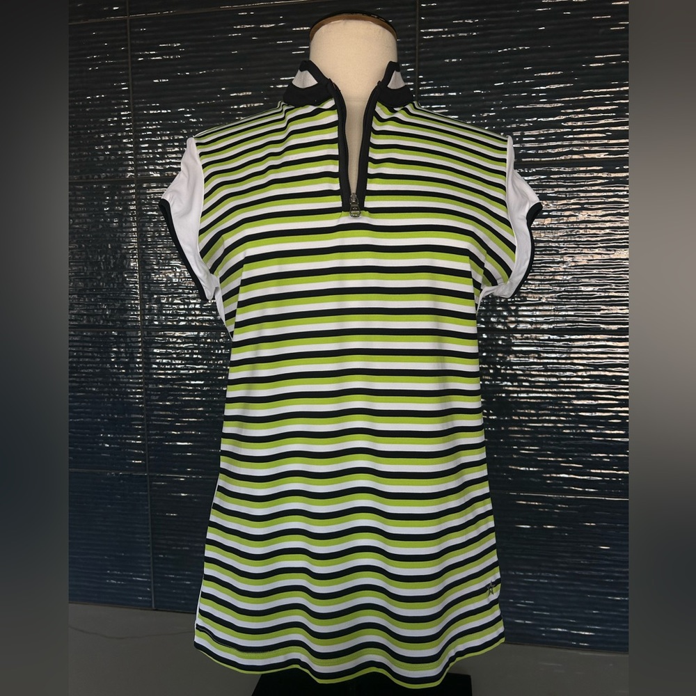 Lohla Sport Cap Sleeve Quarter-zip Top